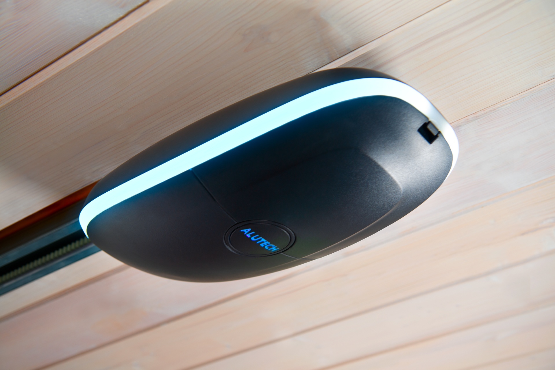 2 Alutech LG-1000F автоматика для секционных ворот